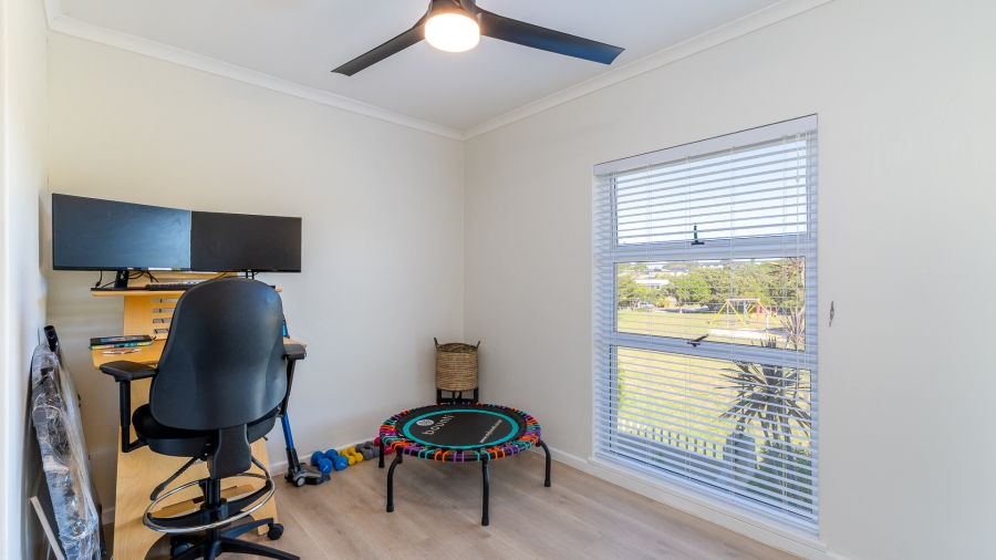 2 Bedroom Property for Sale in Seaside Longships Western Cape